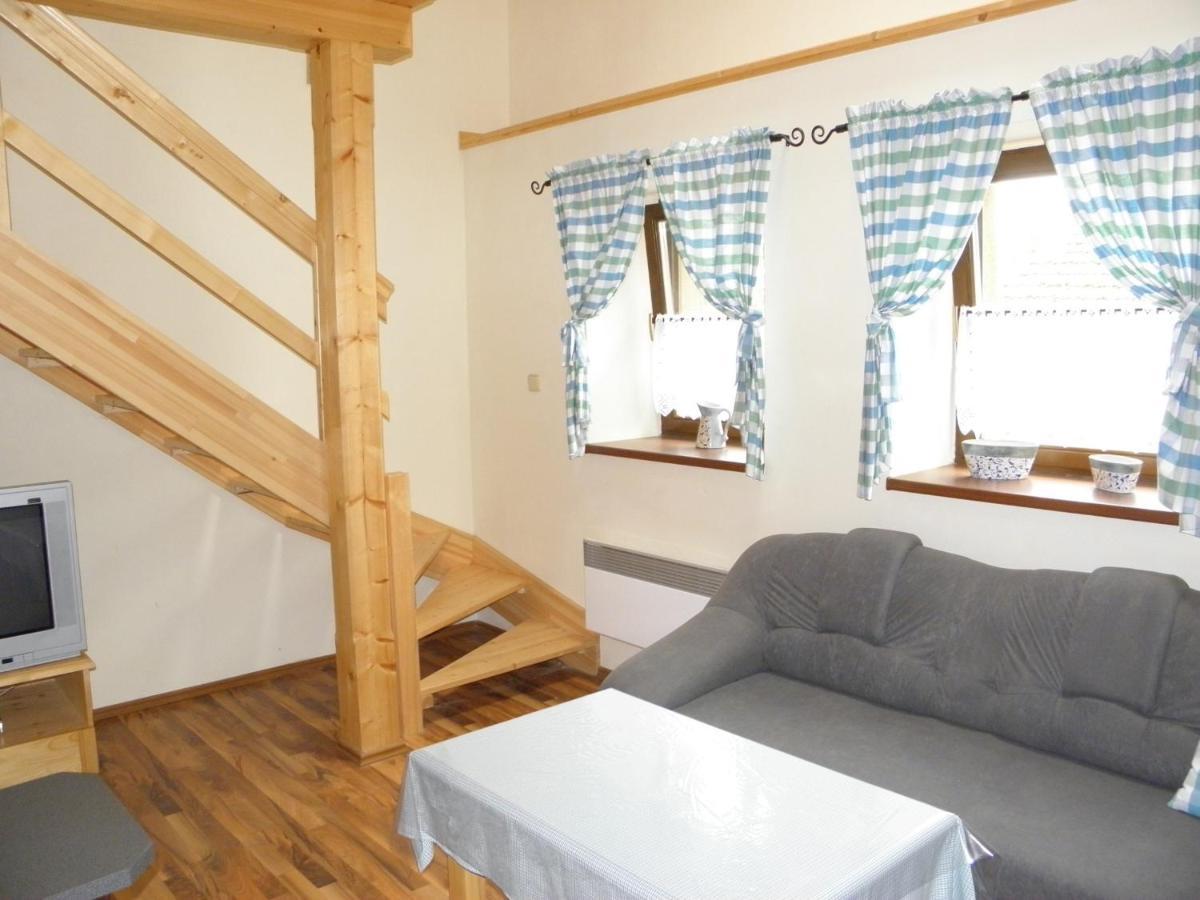 Penzion U Lisky Jarosov nad Nezarkou Habitación foto